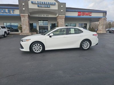 2018 Toyota Camry LE