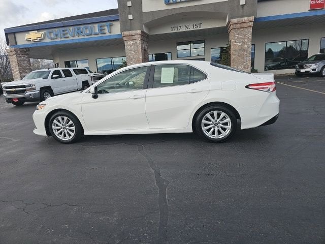 2018 Toyota Camry LE