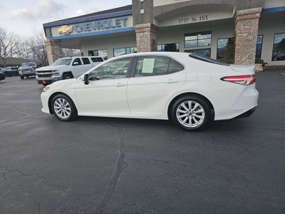 2018 Toyota Camry LE