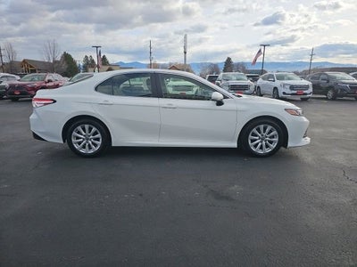 2018 Toyota Camry LE