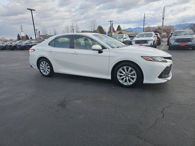 2018 Toyota Camry LE