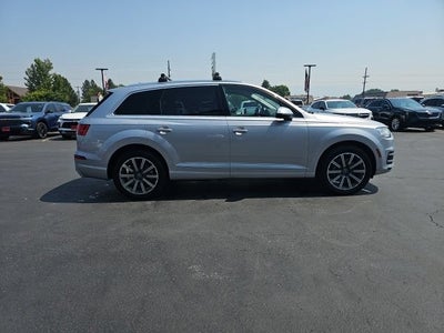 2017 Audi Q7 Premium Plus