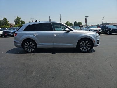 2017 Audi Q7 Premium Plus
