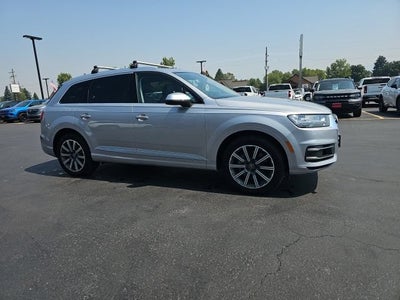 2017 Audi Q7 Premium Plus