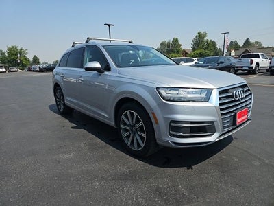 2017 Audi Q7 Premium Plus