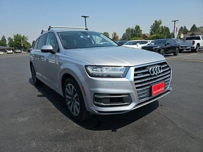 2017 Audi Q7 Premium Plus